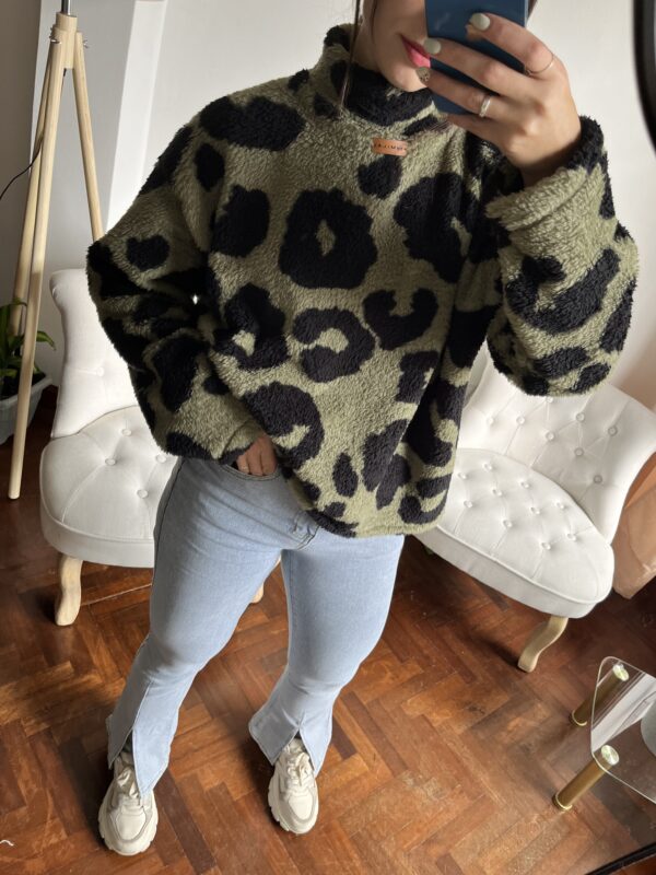 LEOPARDO GRIS SUETER TEDDY