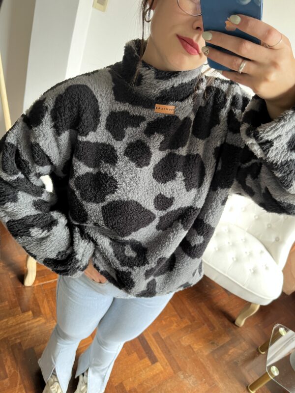 LEOPARDO GRIS SUETER TEDDY